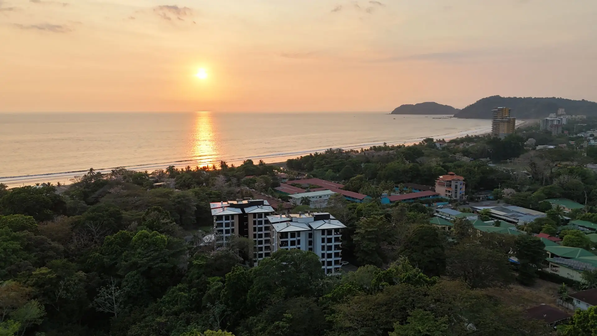 Apartments for sale in Jacó - 3 bedroom Condo in Gated Community - image 3