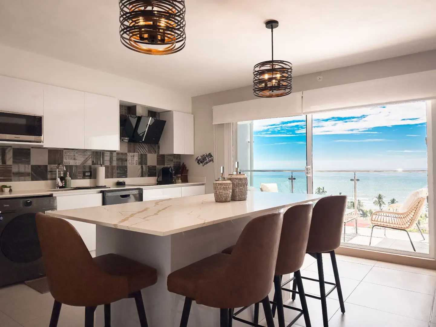 Priceless  Ocean View Condo in Viva Jacó - image 4