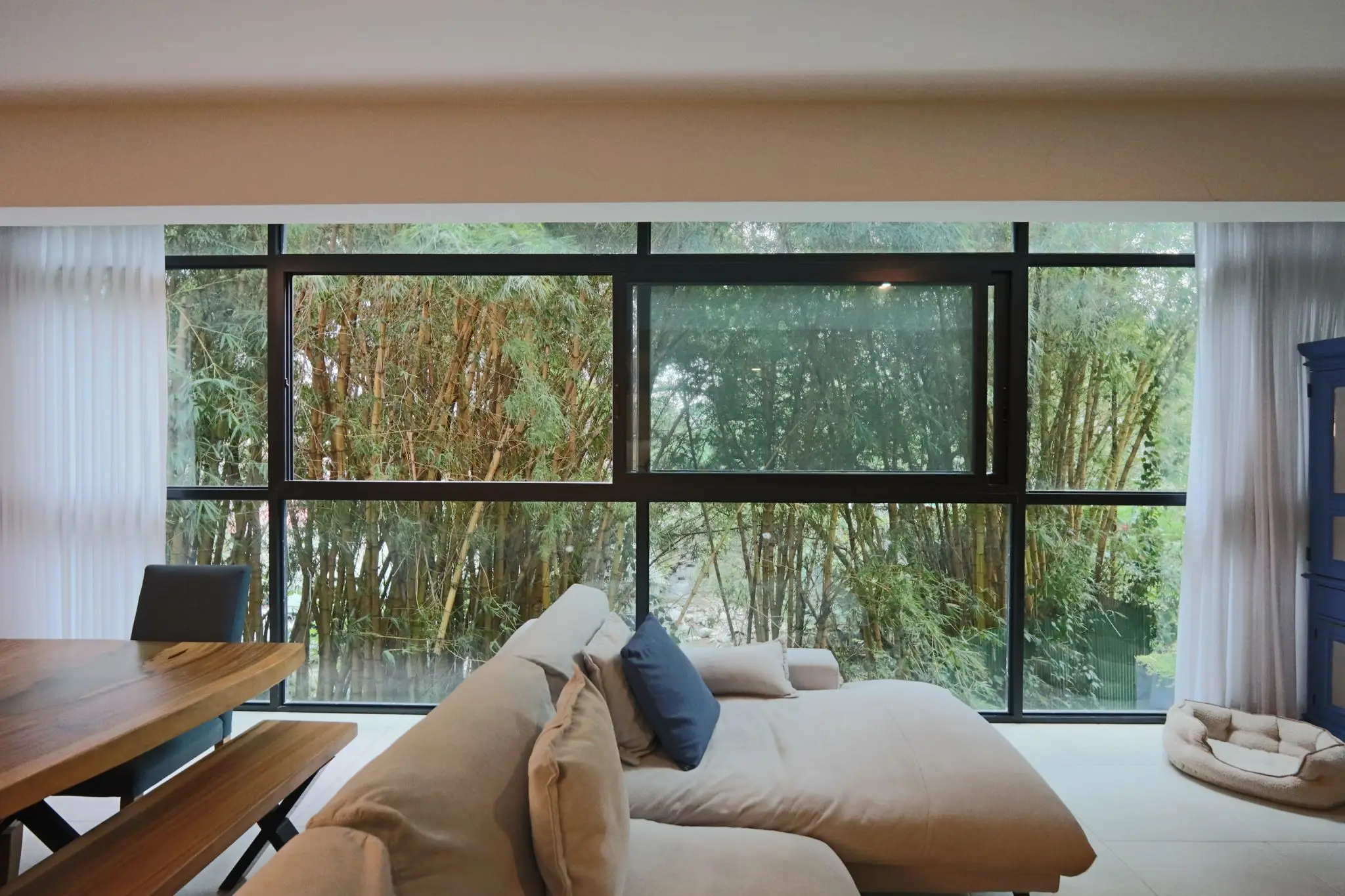  Modern Apartment with Private Garden in the Heart of Escazú - image 3