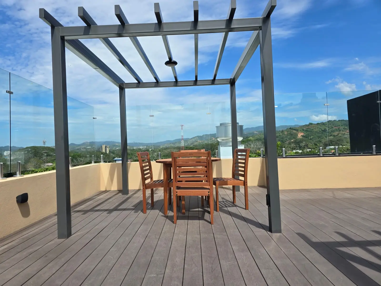 Modern 2-Bed Apartment in Jacó, Costa Rica - Perfect Coastal Living! - image 8