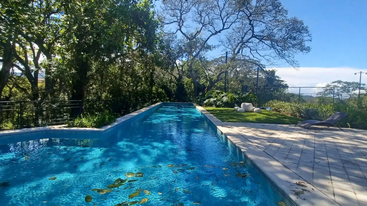 Modern Luxury 4-Bedroom Home in Guácima Gated Community - image 10