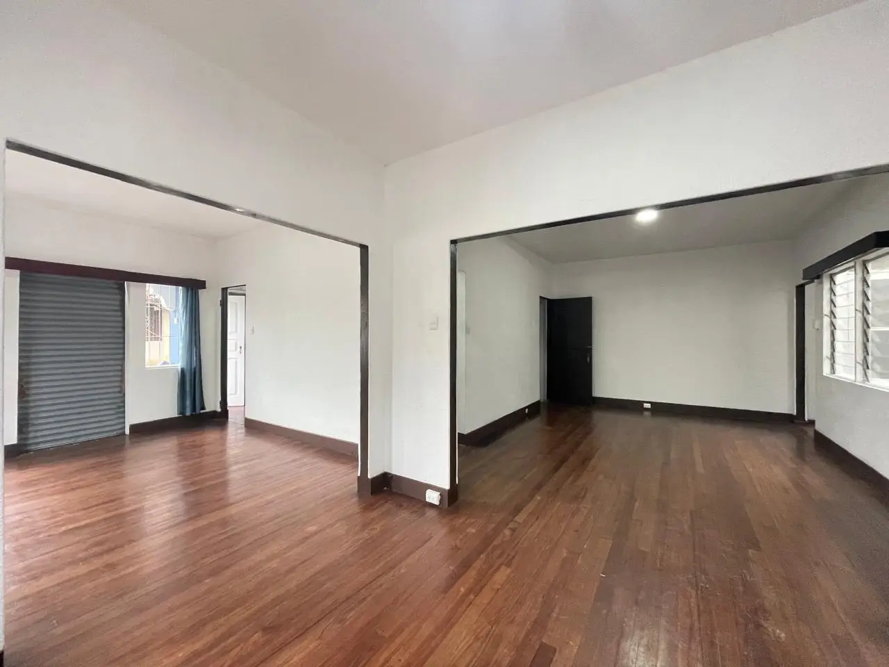 Alquiler Local Comercial Bo. Escalante - image 2