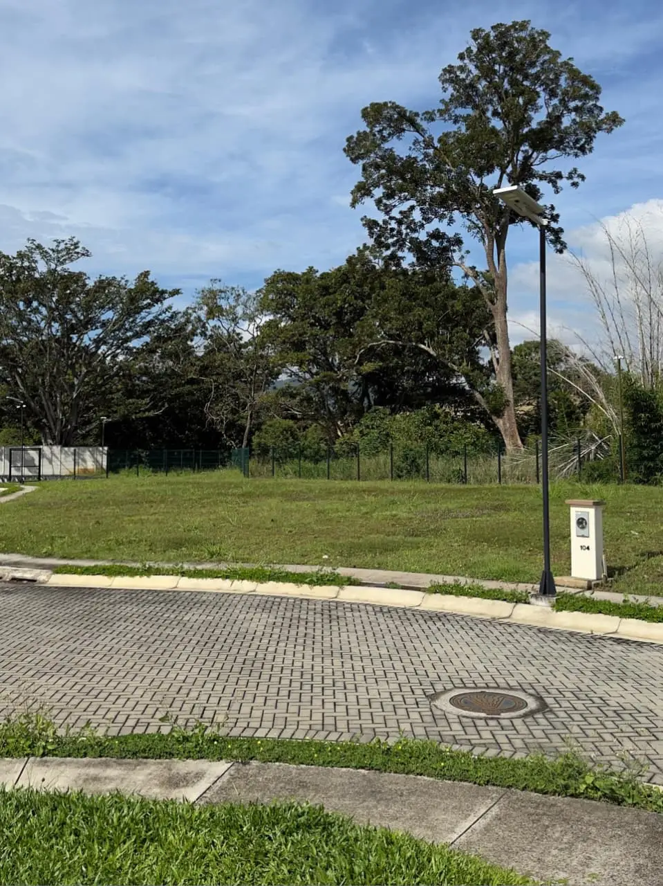 Lote en venta en Grecia – ubicación estratégica y excelente proyección - image 8