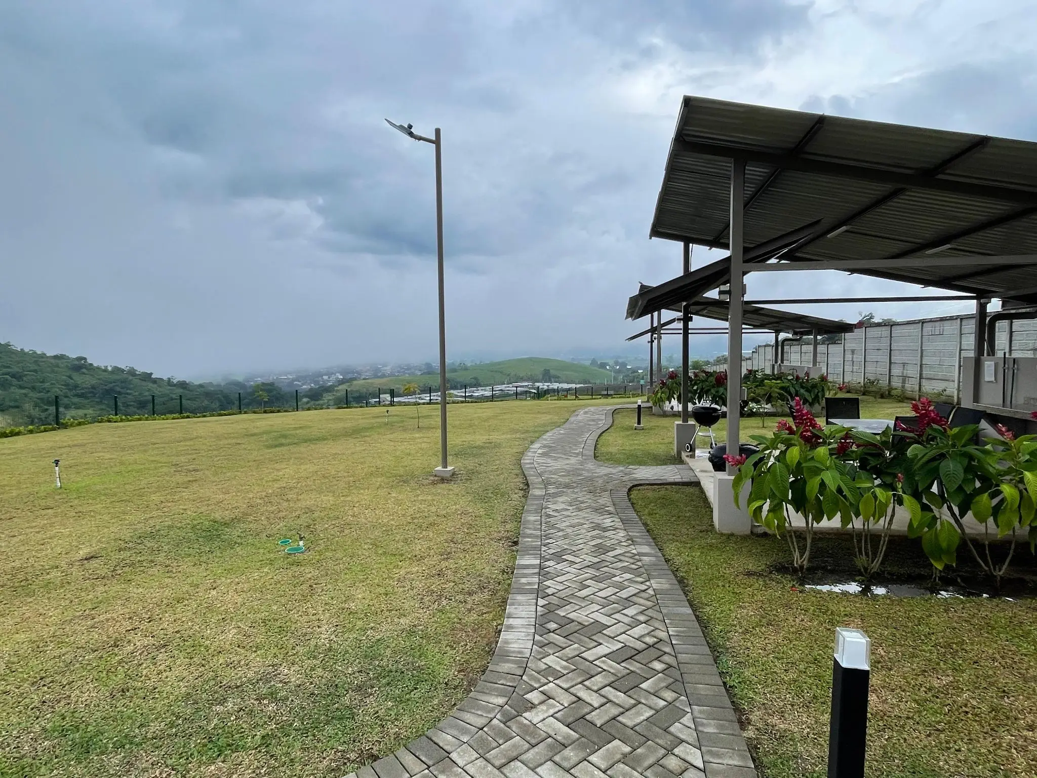 Prime 161m² Lot for Sale in Grecia, Alajuela - Build Your Dream - image 3