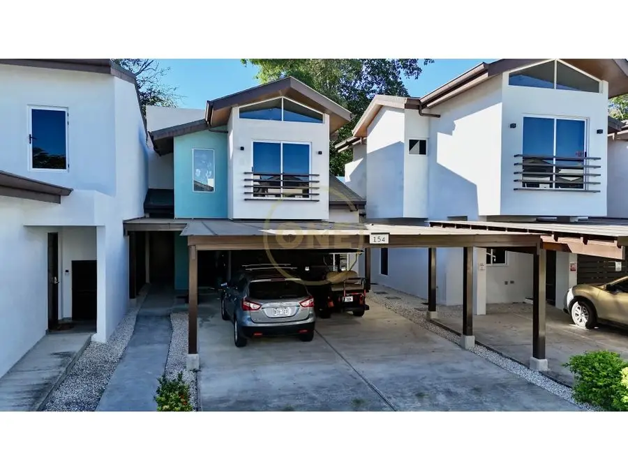 Modern 3-Bedroom Home in Jacó: Coastal Living with Resort Amenities - image 12