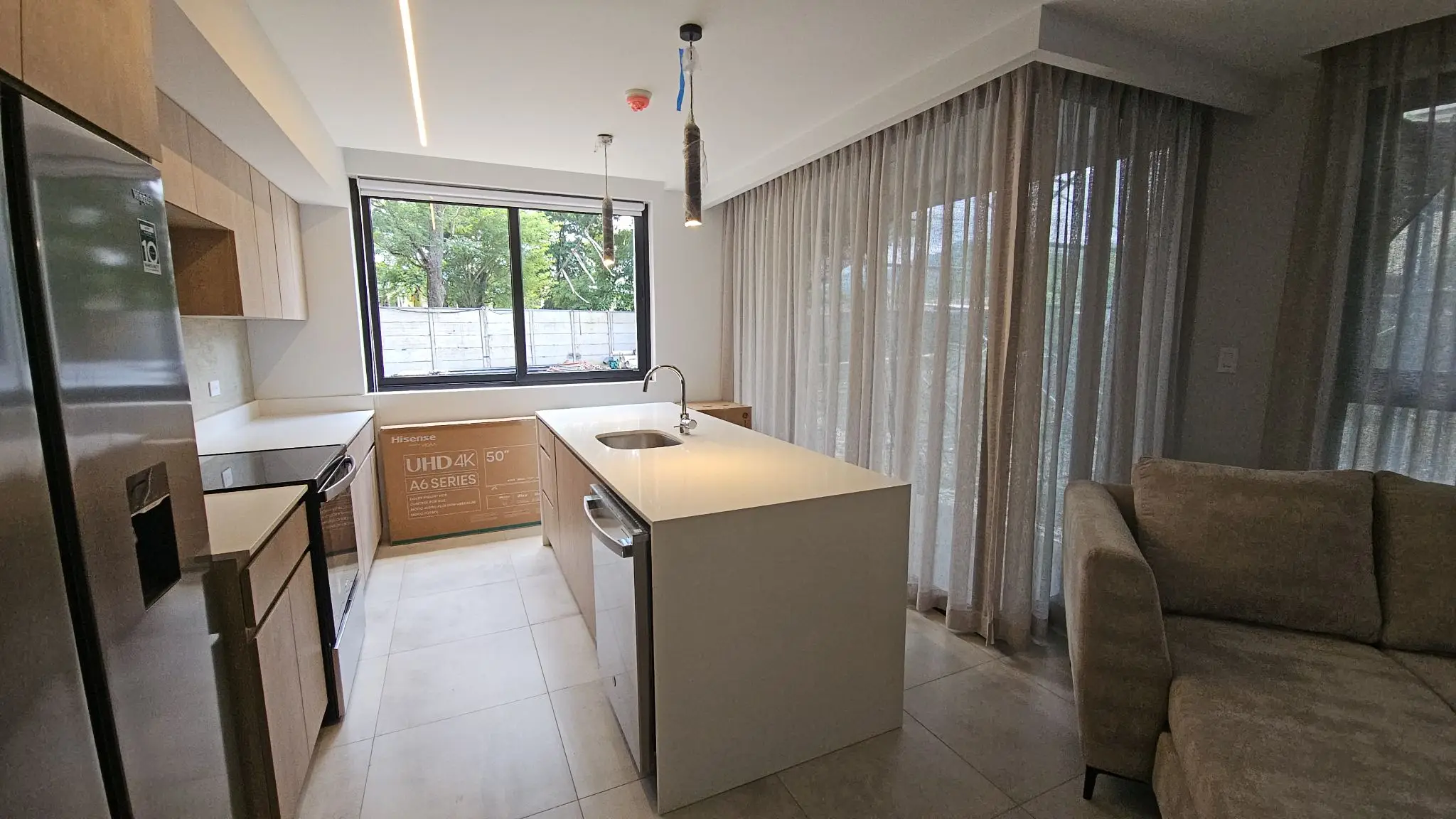 Modern 2-Bed Apartment in Jacó, Costa Rica - Perfect Coastal Living! - image 6