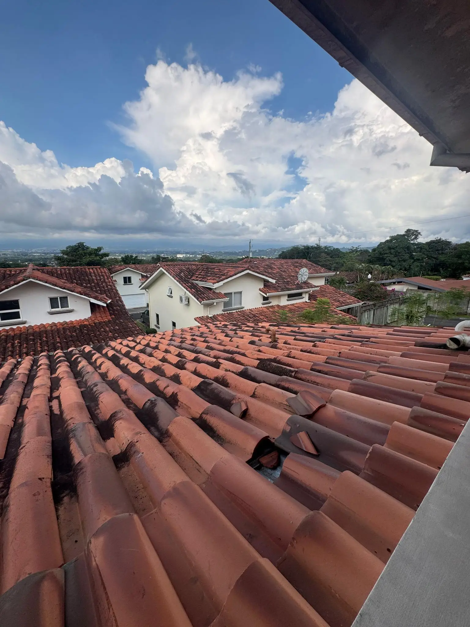 Residencia con vista a las montañas en exclusivo condominio boutique en Las Pampas – Santa Ana - image 7