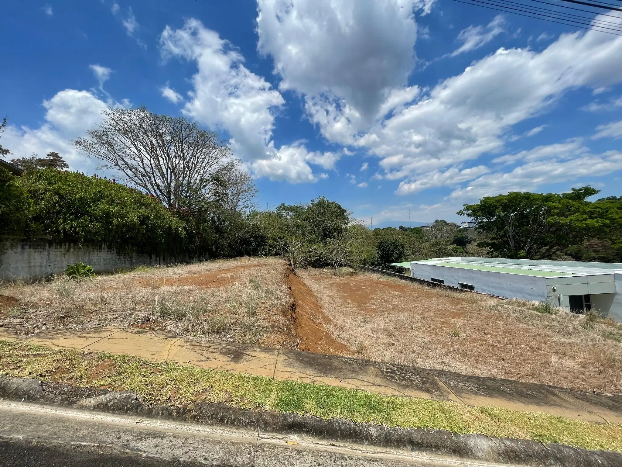 Prime Development Land in El Rosario, Naranjo - 1364 sqm - image 3