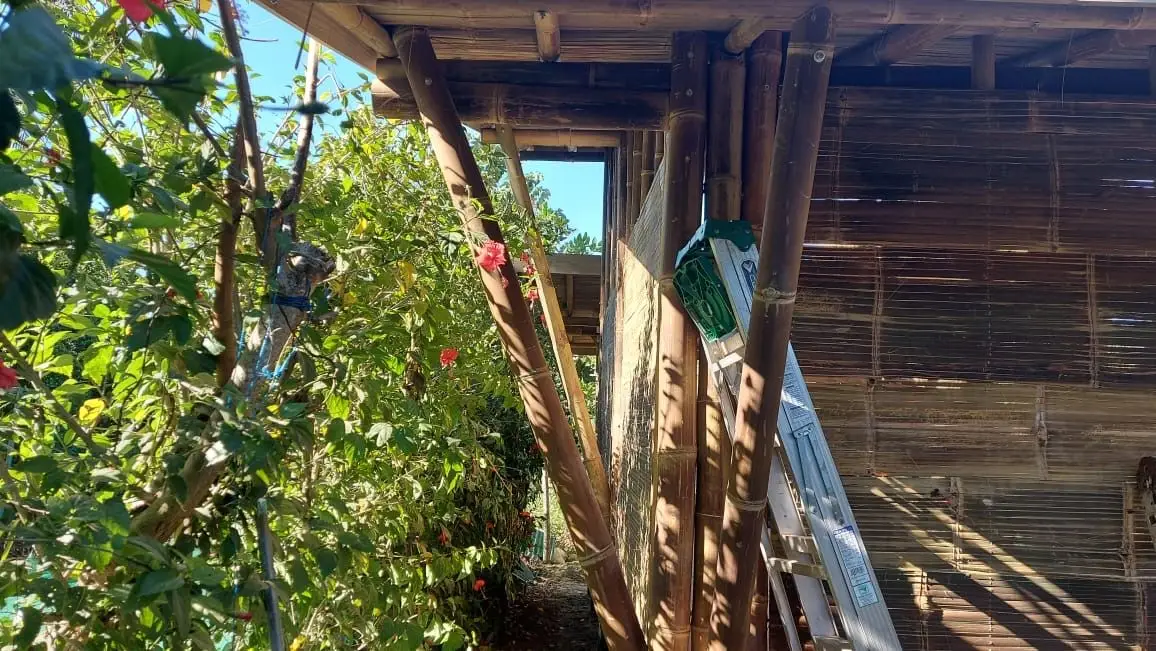 Walk to Beach 400m2 Property in Playa Hermosa   - image 6