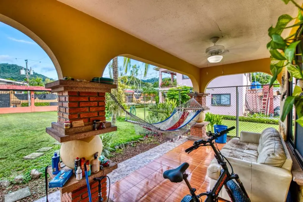 Discover this beautiful property in the heart of Jaco, a home built in the classic Costa Rican style  - image 11