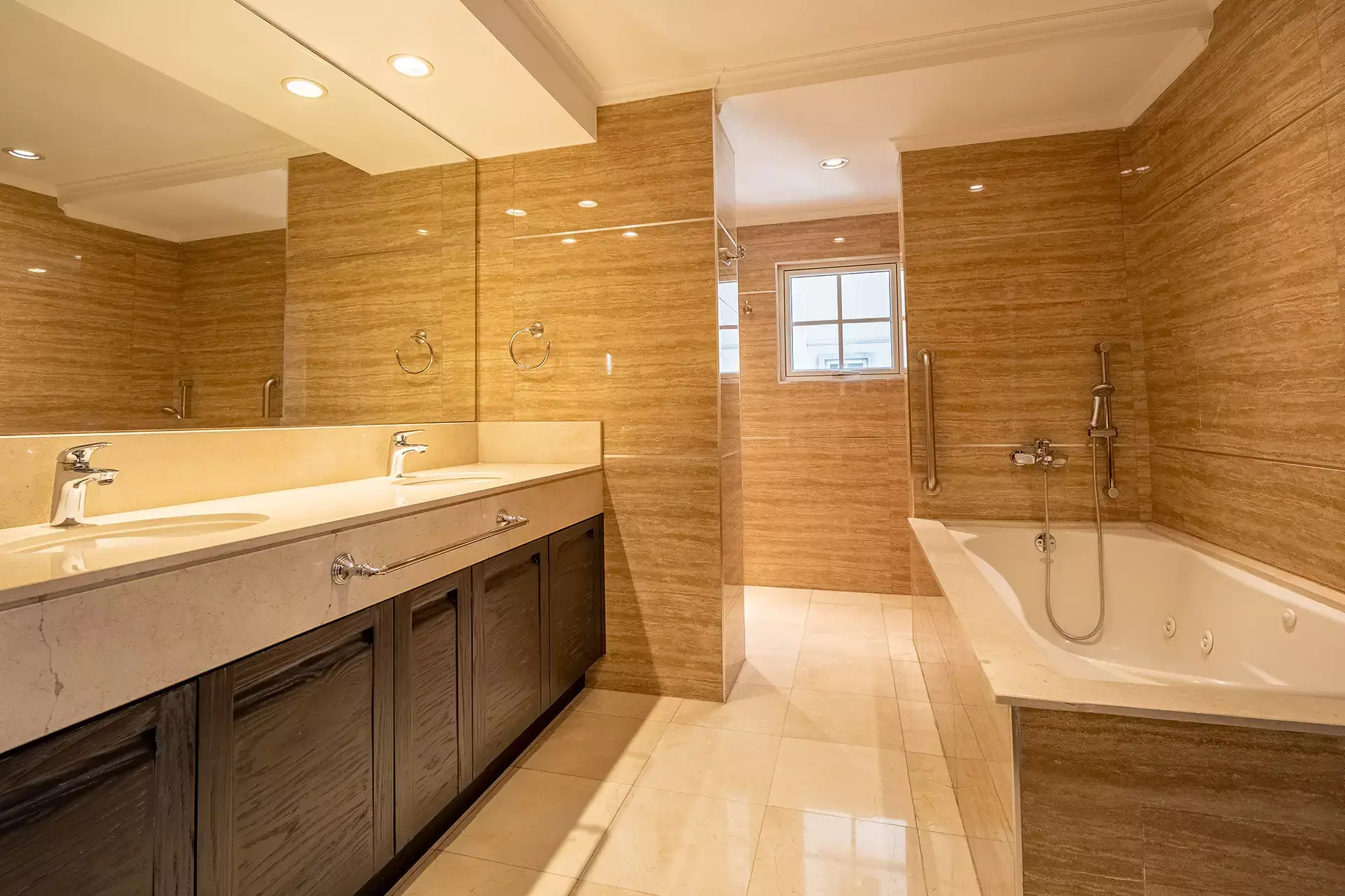 Sale & Rent / Costa Rica Luxury 2-BR, 3.5-BA Apartment in San Rafael, San José with Premium Amenities - image 12