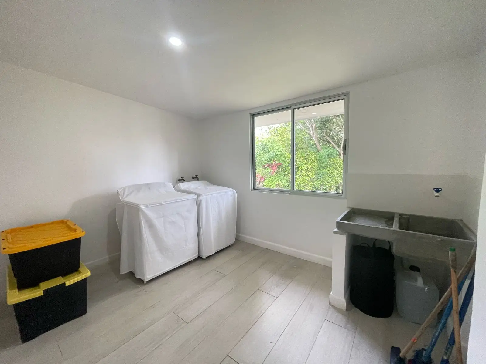 For Sale: 2 house Estate in the Mountains of Escazú - image 13
