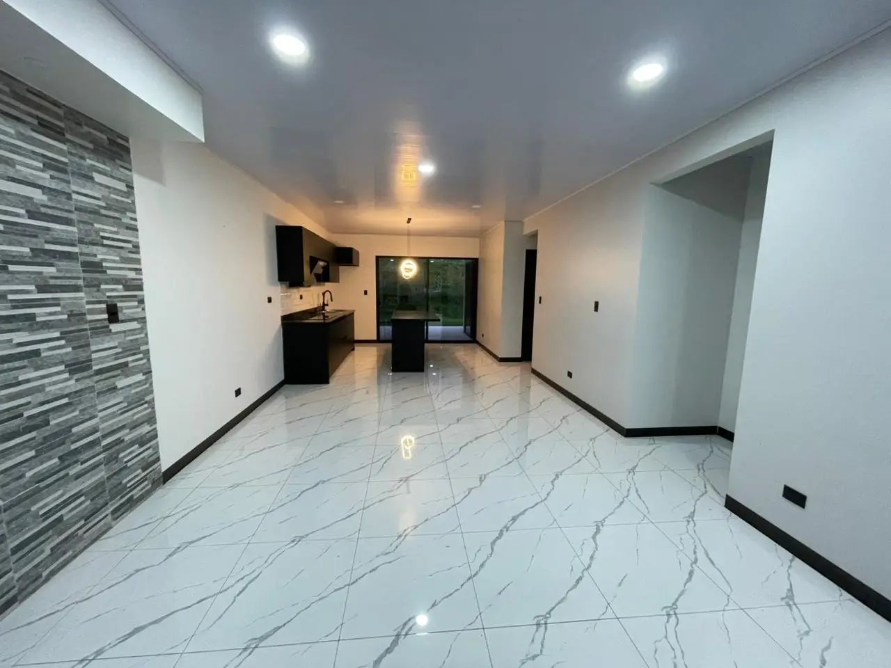 Charming 3-bedroom house in Grecia, Alajuela - USD 152,000 - image 3