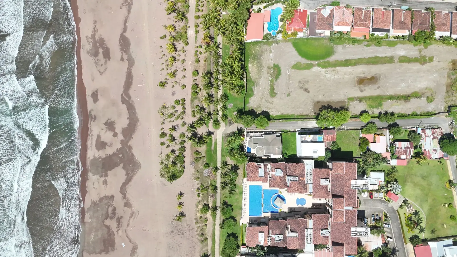 Lot just a few meters from Jaco Beach - image 7