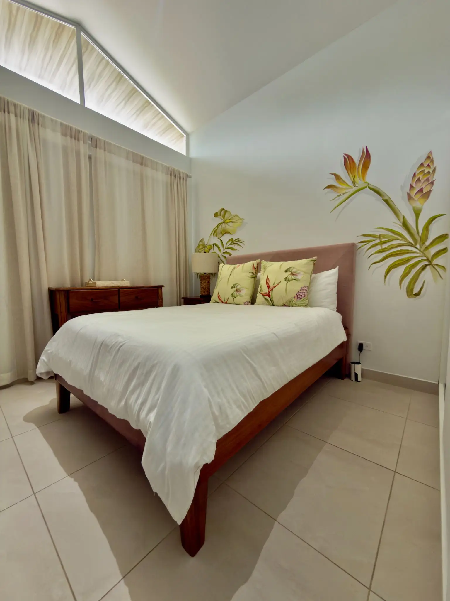 Modern Luxury Home in Jacó’s Premier Gated Community - image 10