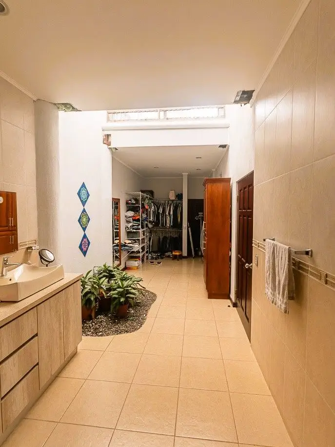 LUXURY BOUTIQUE HOME FOR SALE IN SAN RAMON GATED COMMUNITY - image 11