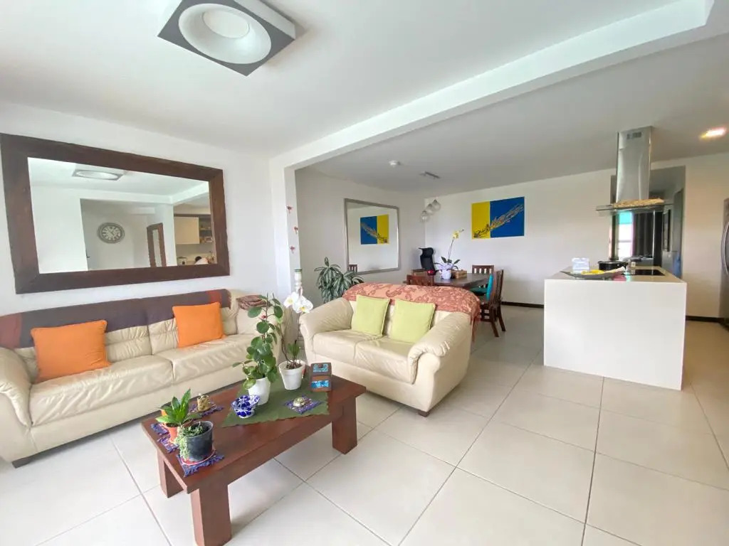 Rent / Cozy Apartament in Privé Condominium, San Antonio, Escazu, San Jose - image 6
