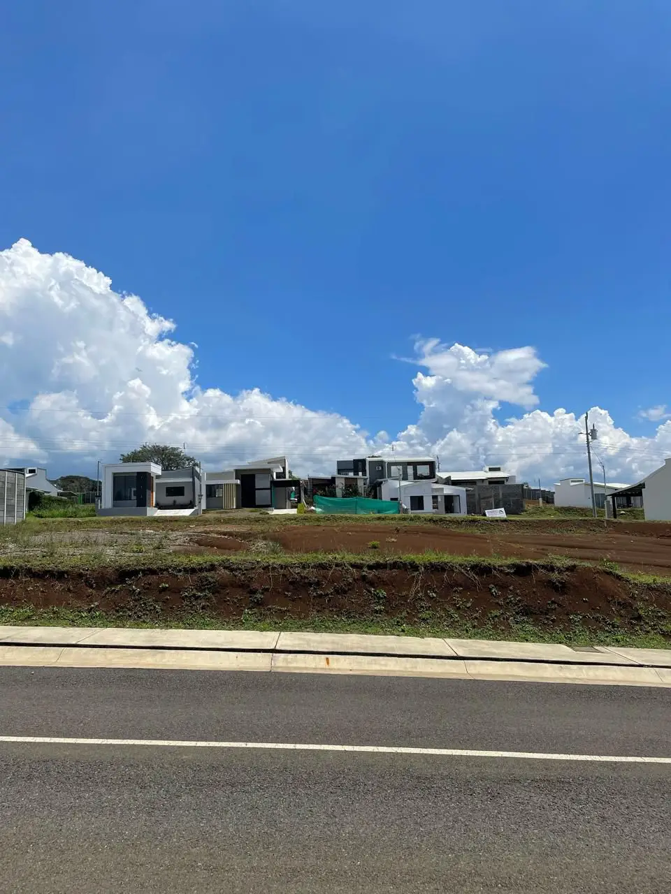 Prime 198 sqm Residential Lot for Sale in Tacares, Grecia - image 8