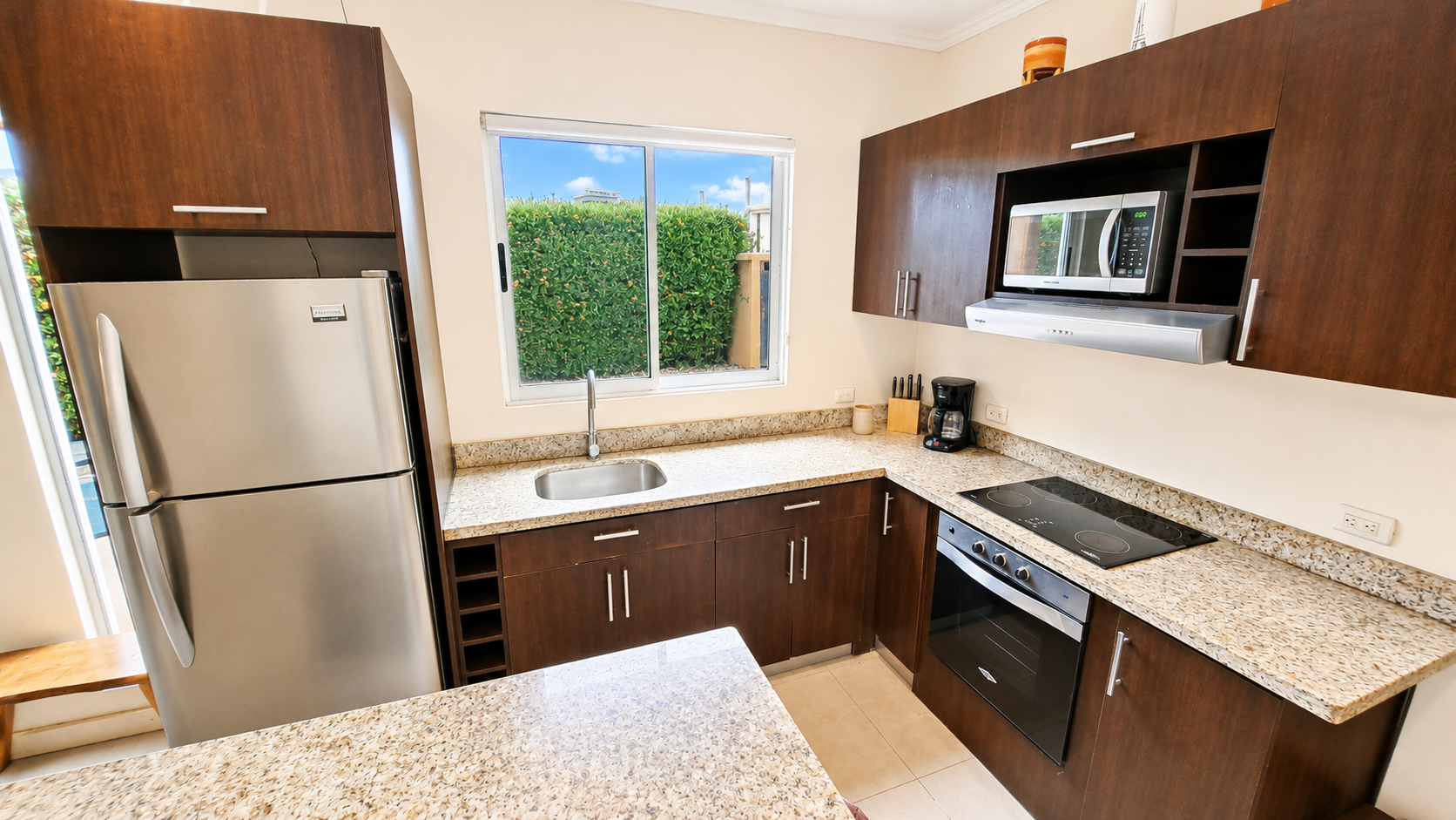 Modern Jacó 3-BR Home with Private Pool in Gated Community - image 11