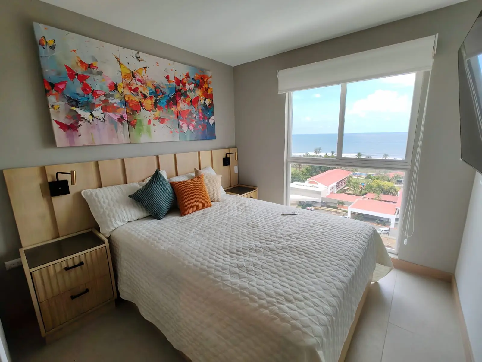 Priceless  Ocean View Condo in Viva Jacó - image 2