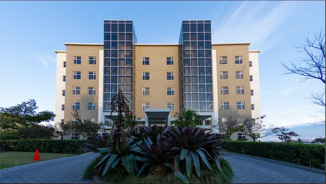 Elegant Escazú Apartment with Panoramic City and Mountain Views - image 2