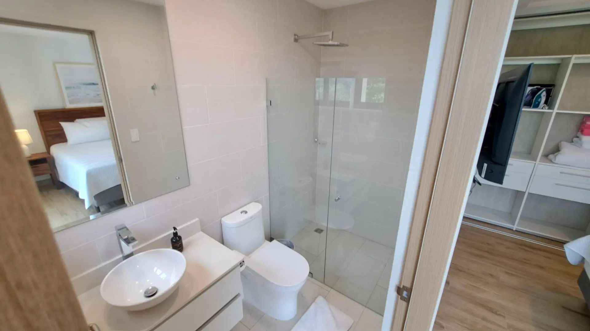 Torres del Mar 1704 - Modern 7-th floor two-Bed Condo in Jacó, Costa Rica - Great Location! - image 15