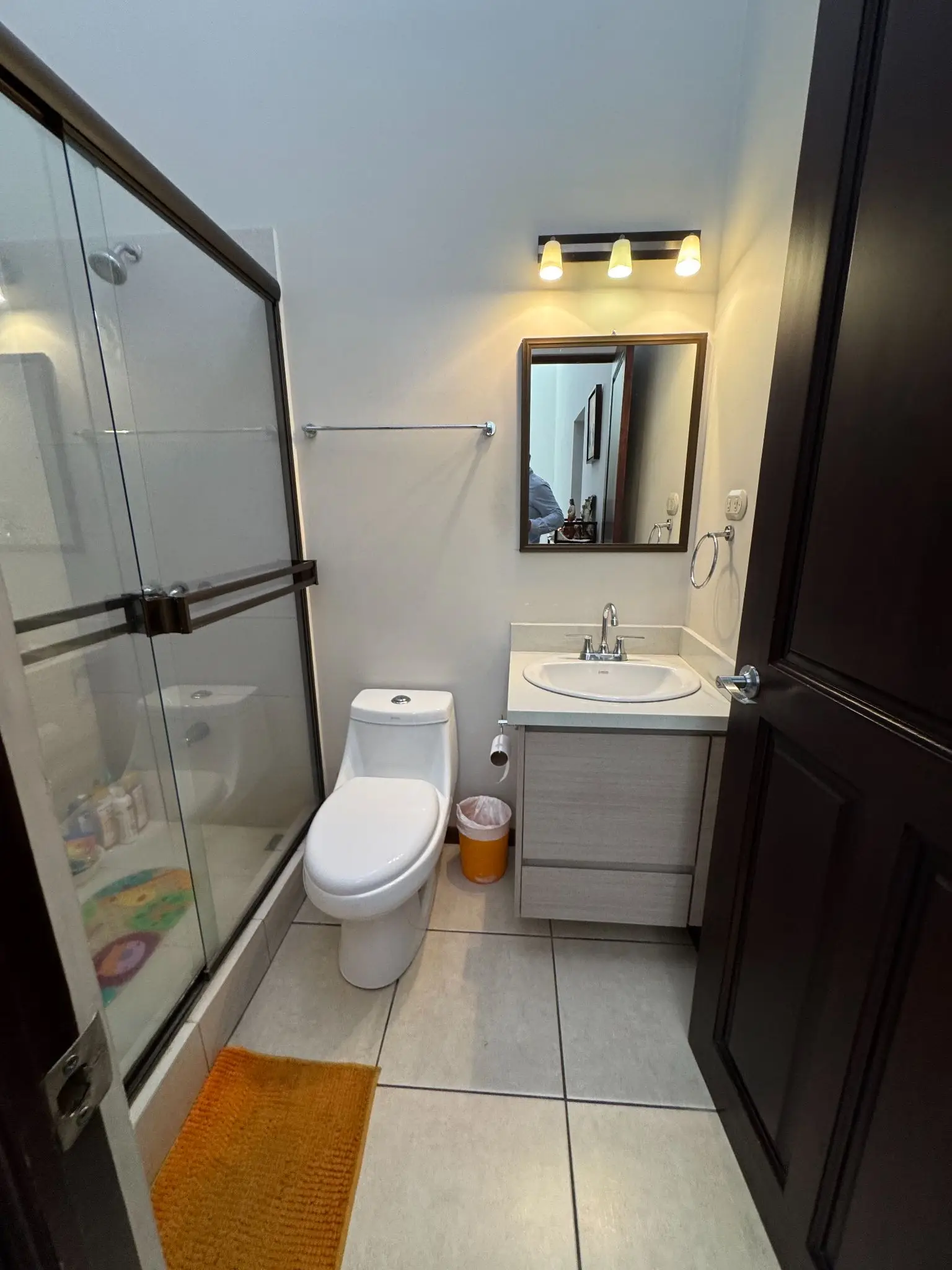 Sale / Spacious and comfortable home in a gated community - image 2
