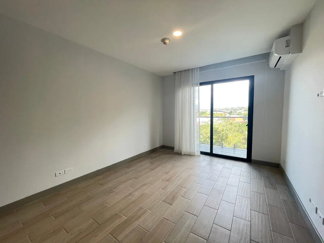 Sale – Luxury Apartment in Escazú - image 14