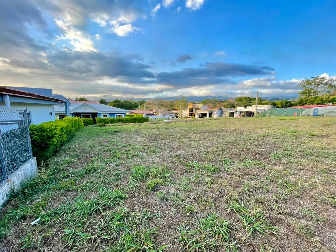 Ideal 200sqm Land Plot in Condominium Altabrisa, Grecia, Alajuela - Build Your Dream - image 5