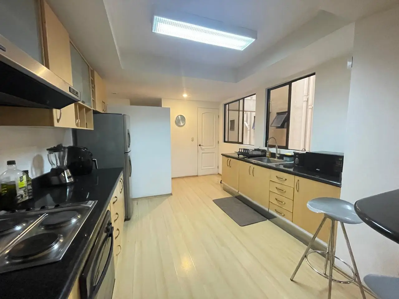 Modern 1-BR Condo for Rent in Escazu's Country Club - image 7