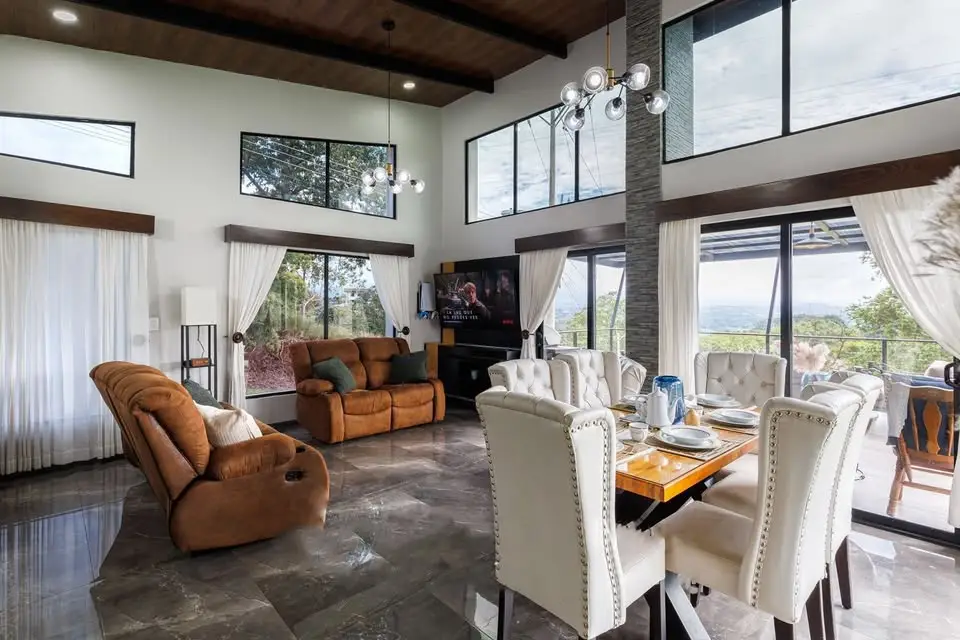 Stunning Modern Hillside Home in Gated Hacienda Natura, Naranjo, Alajuela - image 3