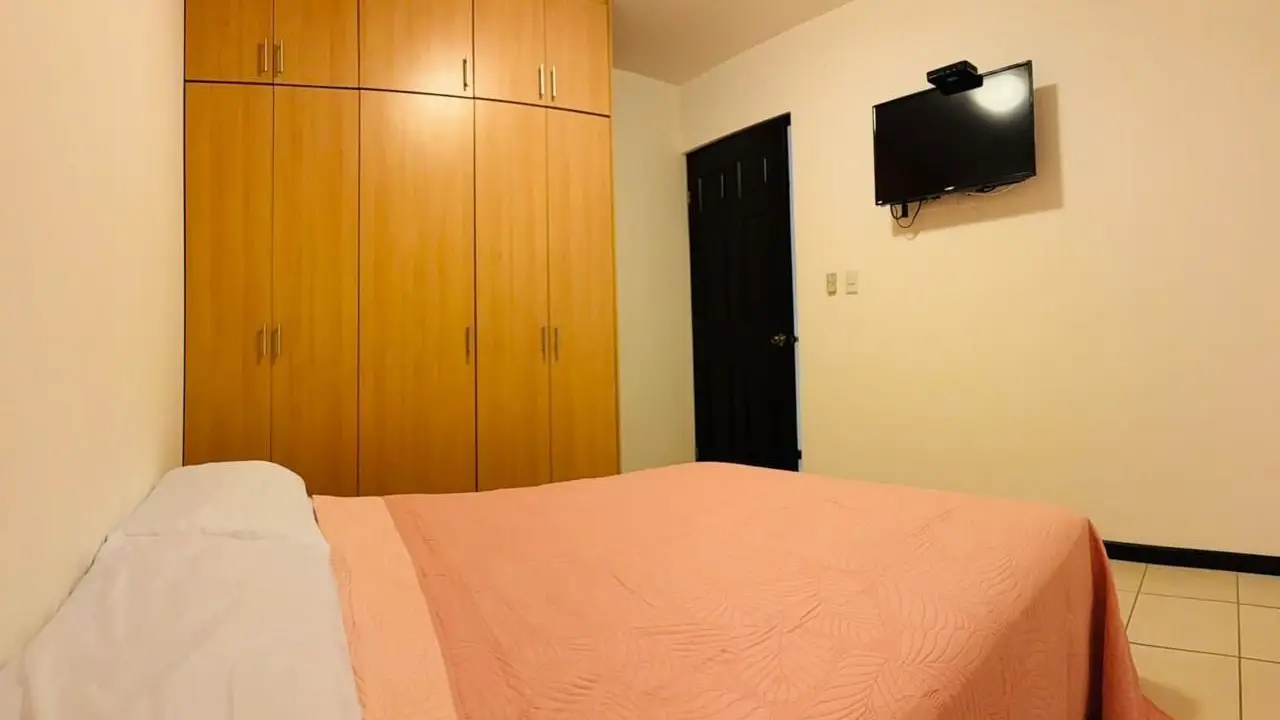 Beautiful home in Malaga de Herradura - image 14