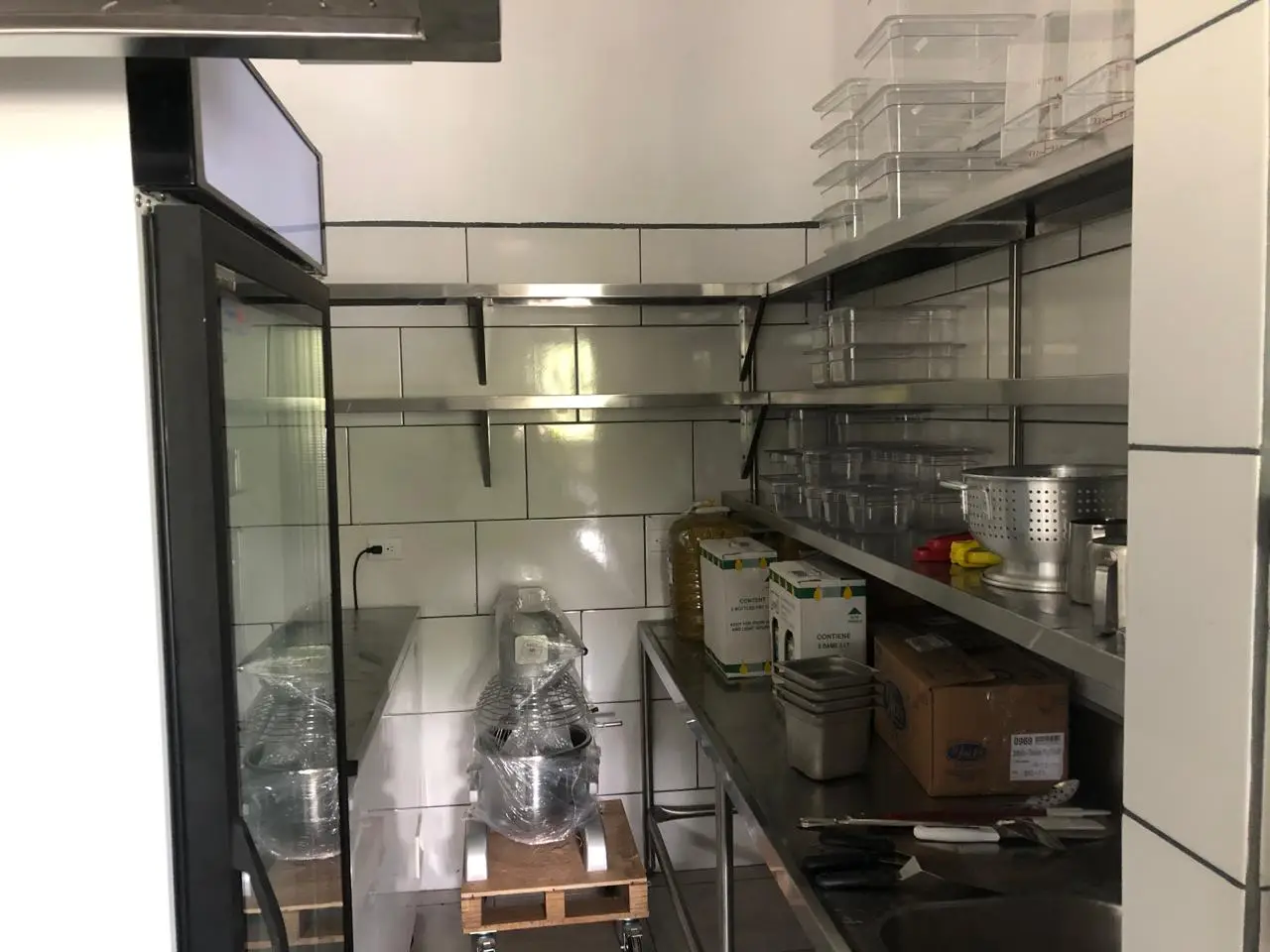 Thriving Animal-Themed Restaurant & Bar in Hermosa Beach| Turnkey Commercial Project - image 14
