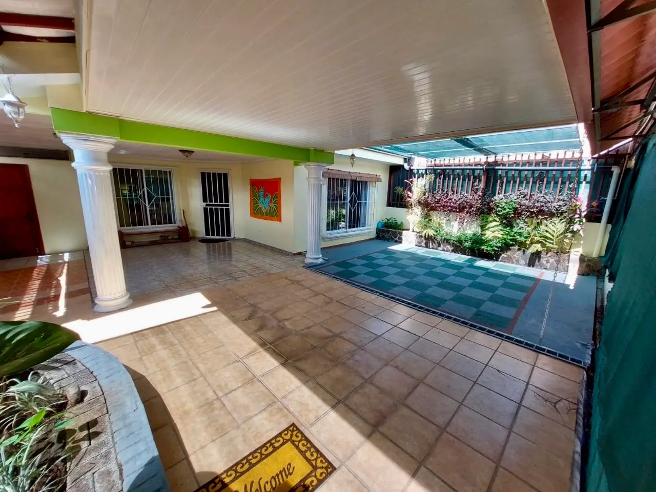 House in La Garita, 4 bedrooms, 4 bathrooms  - image 9