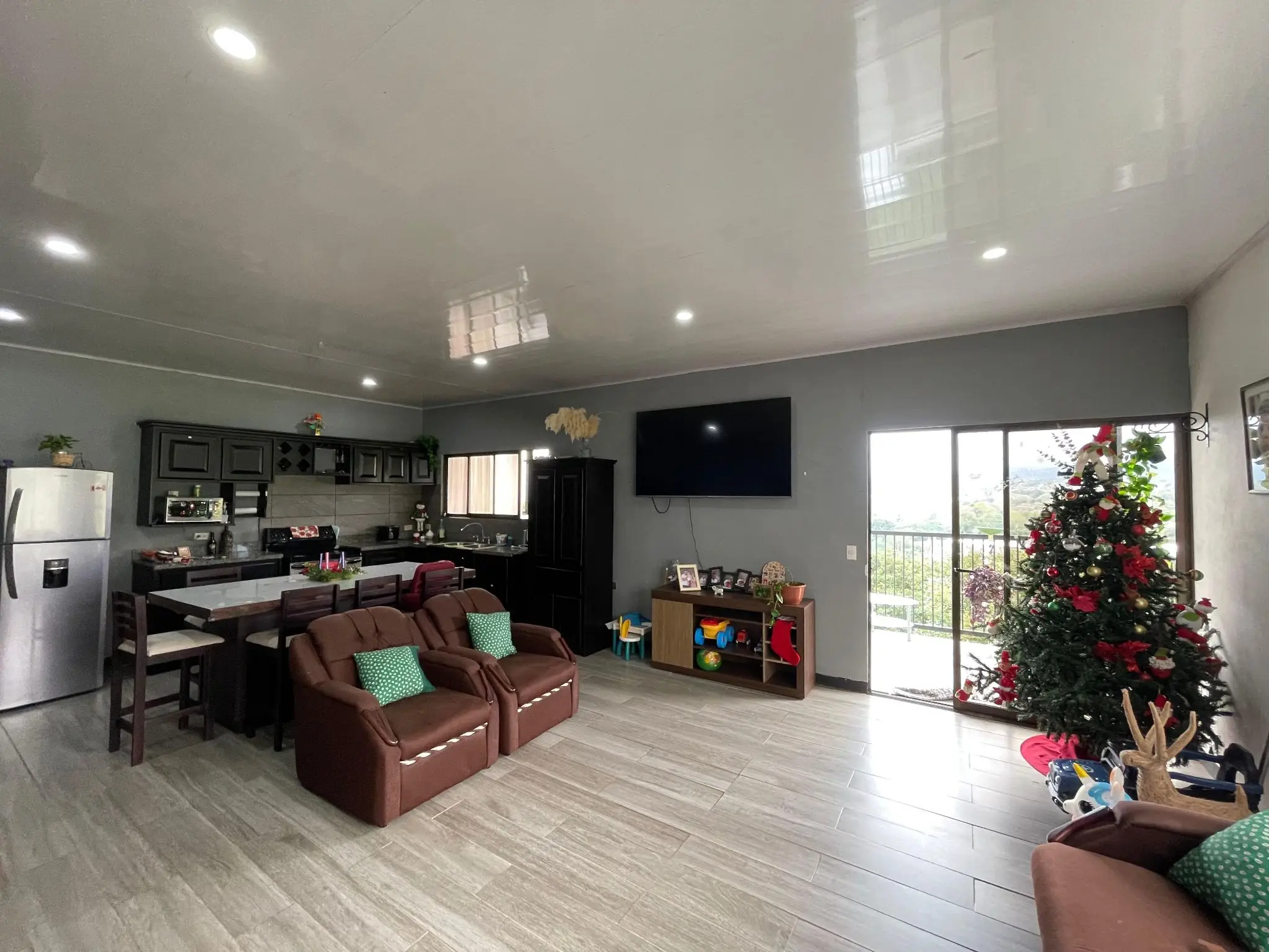 Charming 3-Bedroom Home in Poás with Scenic Views - Alajuela, Costa Rica - image 3