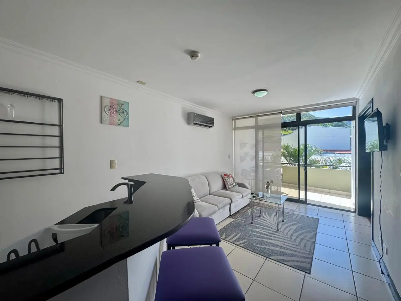 1-Bedroom Condominium in Santa Ana for Rent - image 6