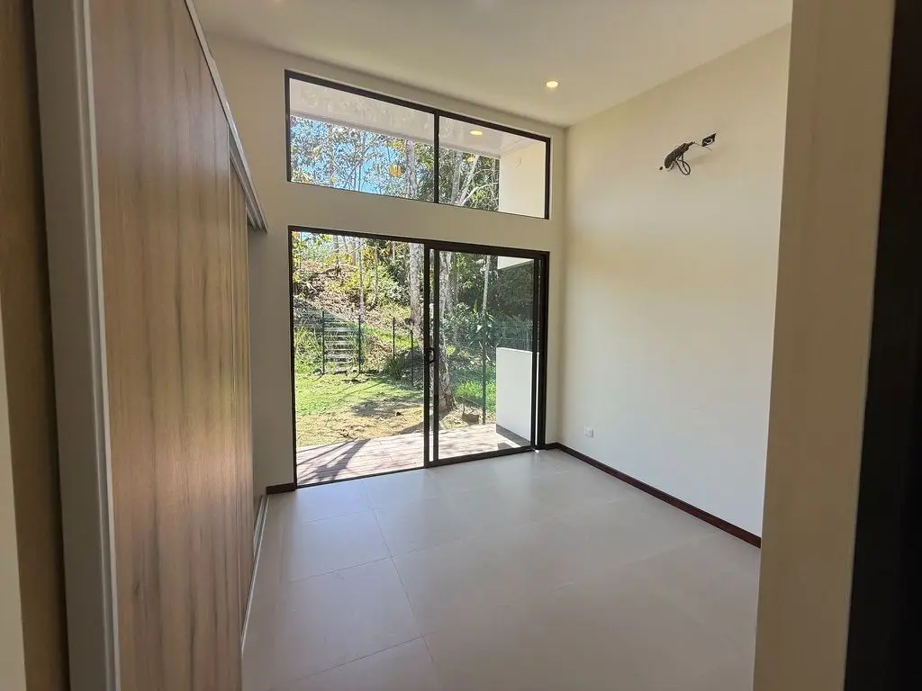 Casa Ron Ron – Proyecto Altos de Bejuco - image 11