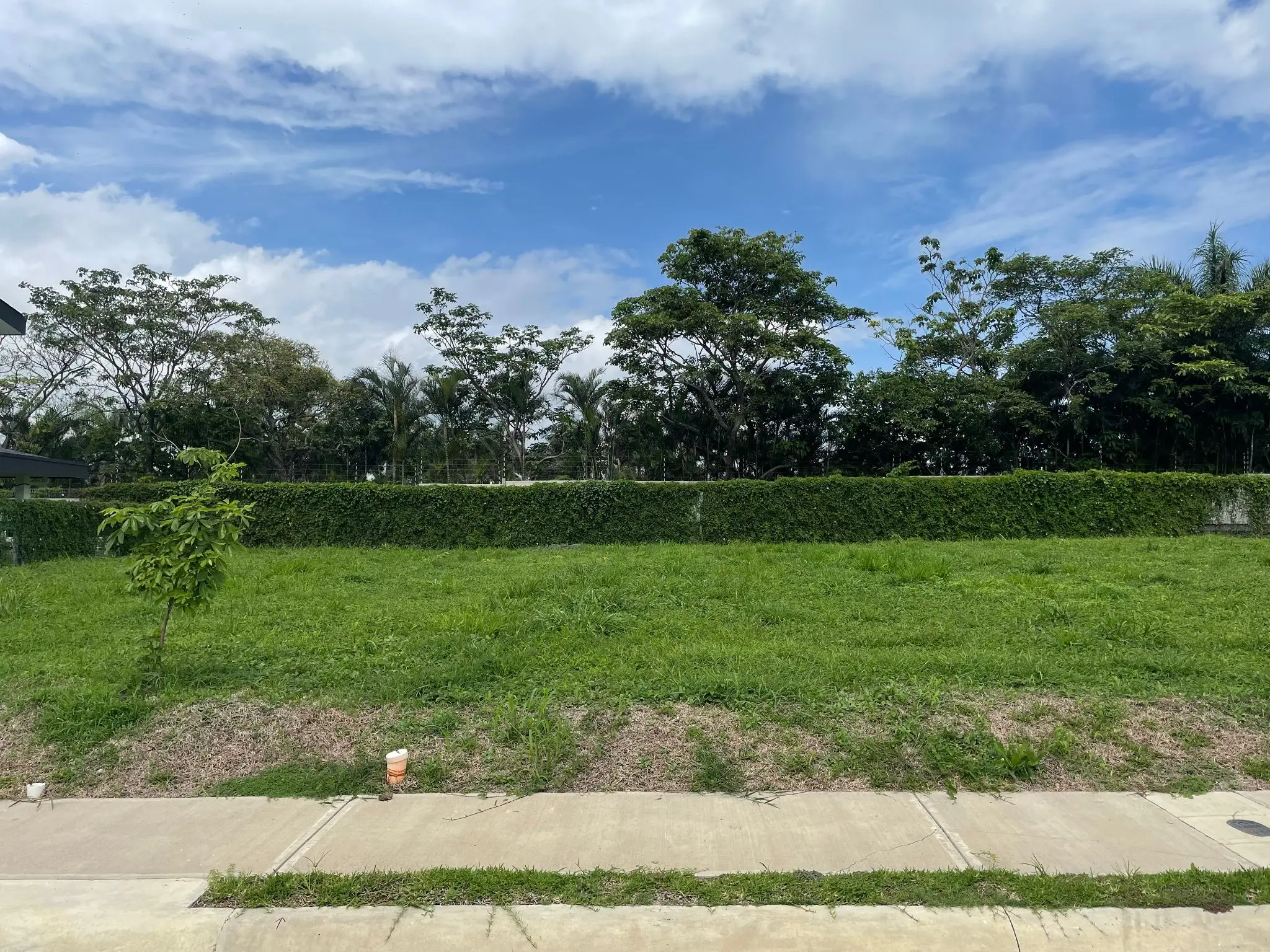 Lots for Sale in Gated Community - image 3