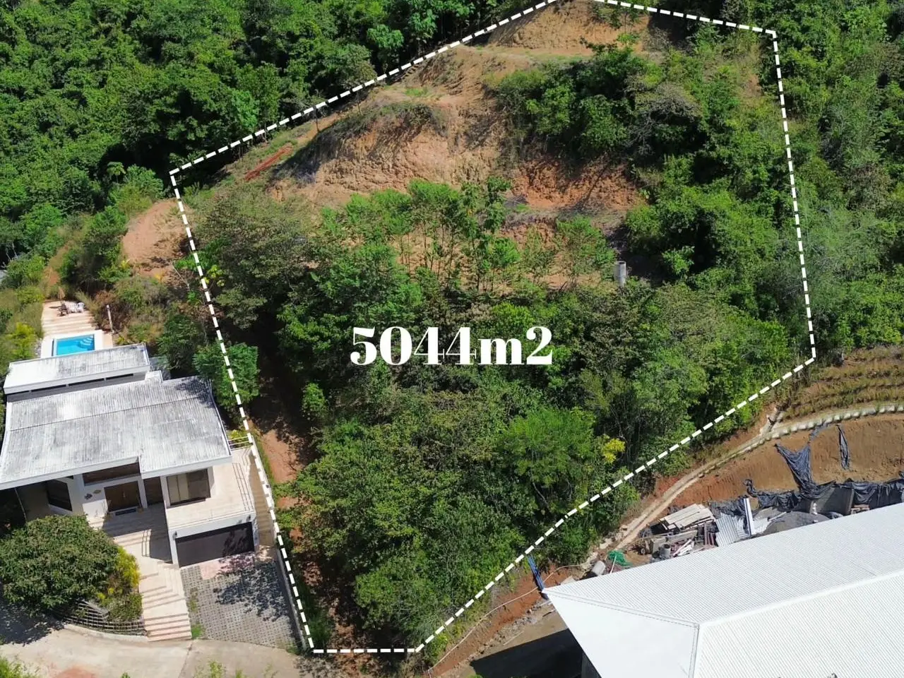 Ocean view property for sale in one of the most exclusive gated communities in Playa Hermosa, Jacó - image 2