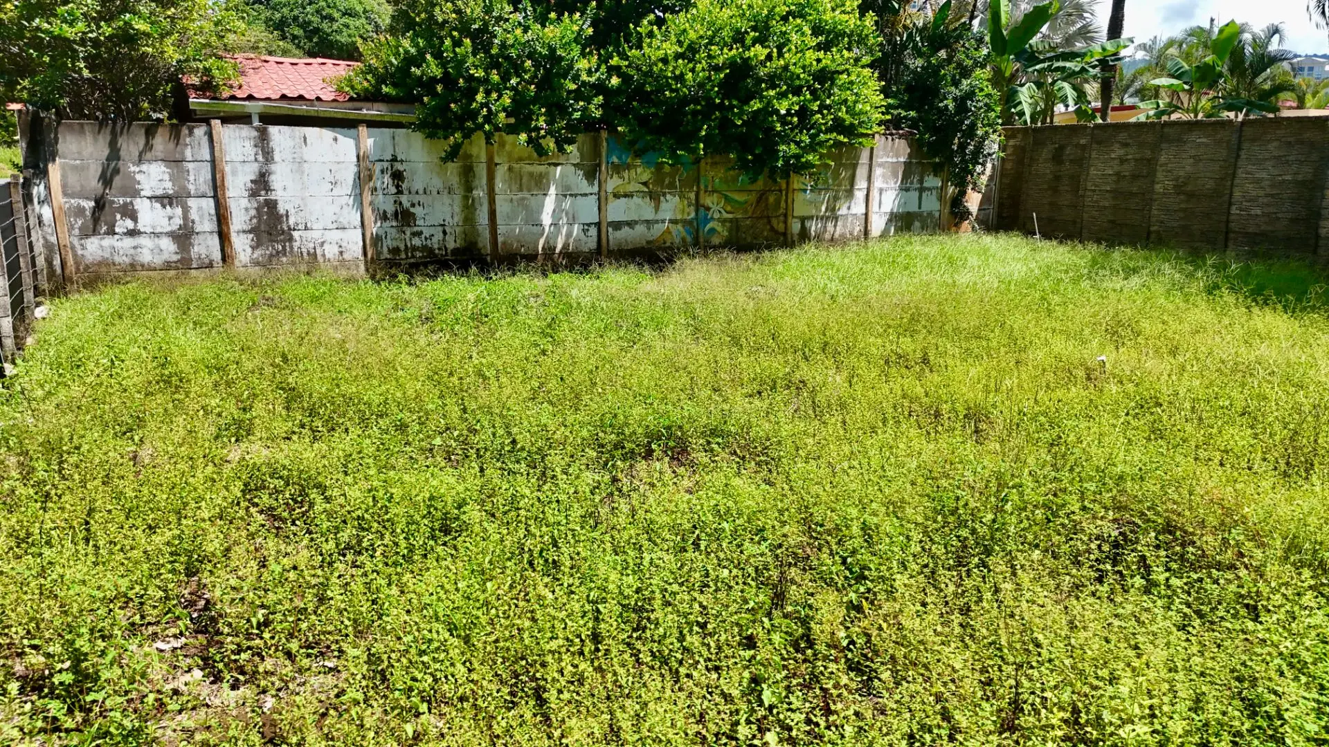 Lot just a few meters from Jaco Beach - image 8