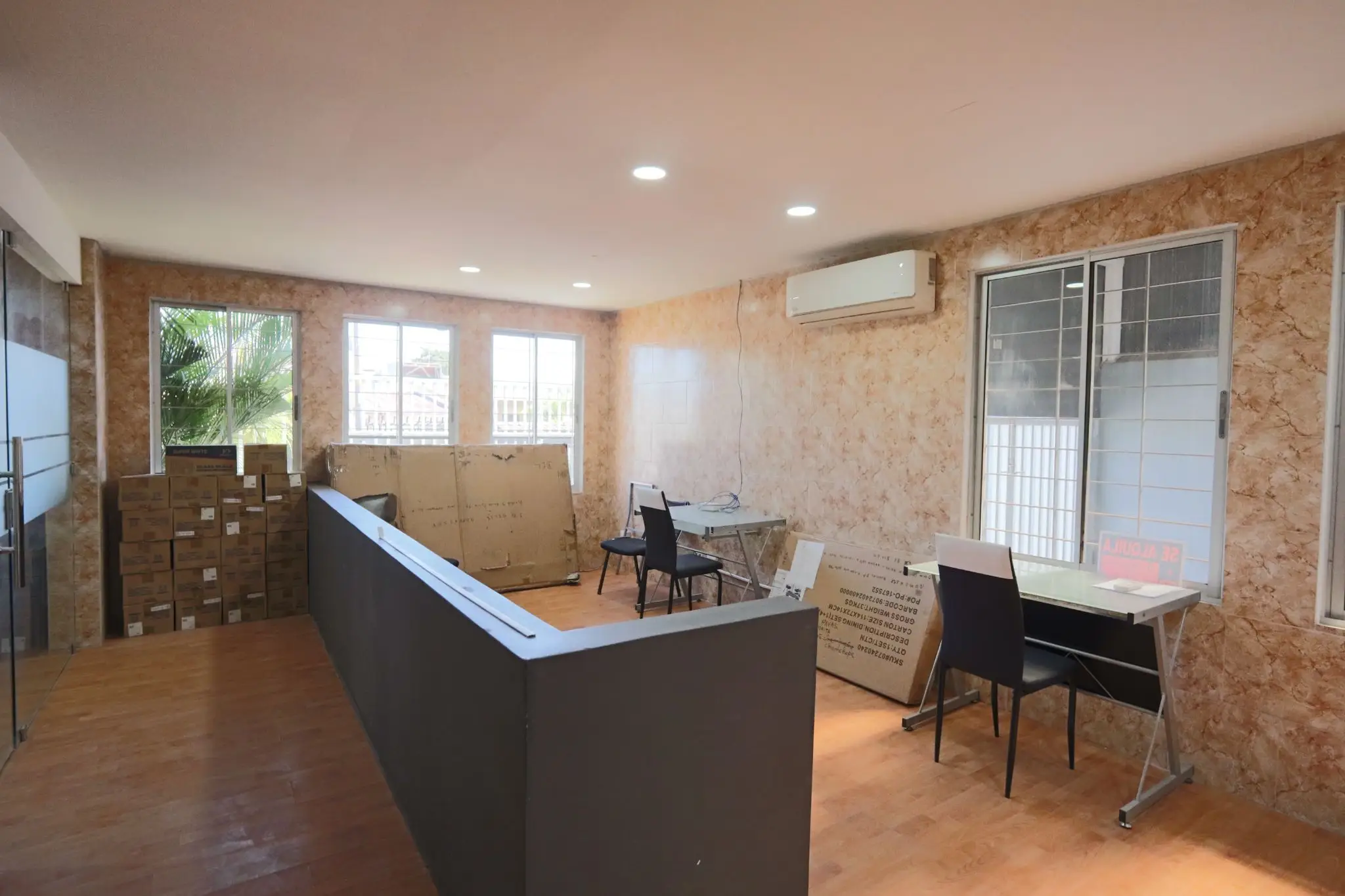 Corporate Office for Rent - image 12