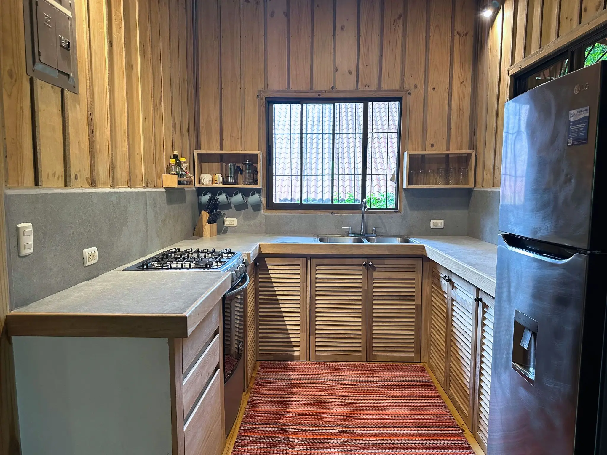 Charming Home with Guest Studio – Just Steps from the Beach in Mal País - image 12