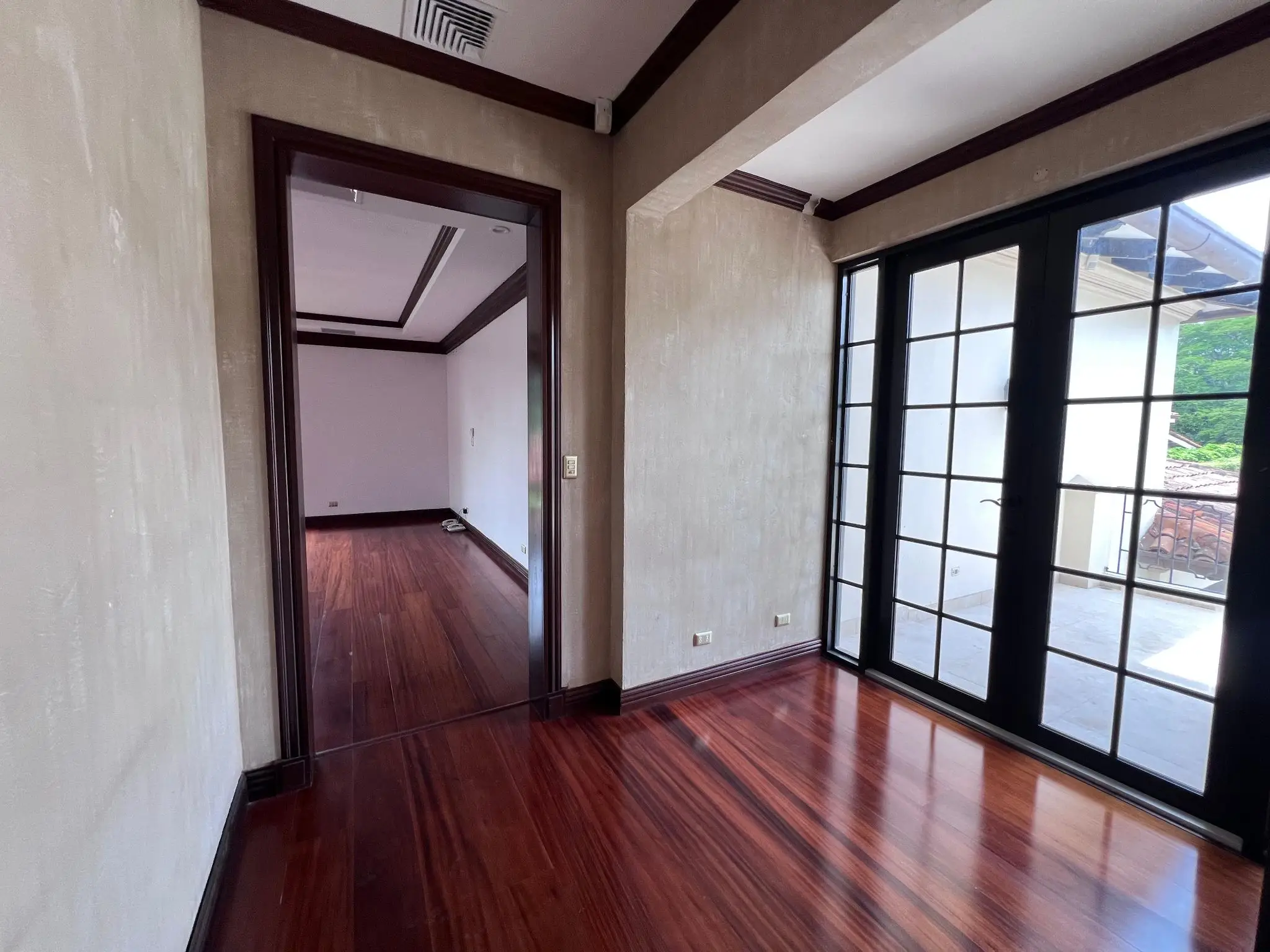 Luxury Estate in Hacienda Lindora, Santa Ana - image 8