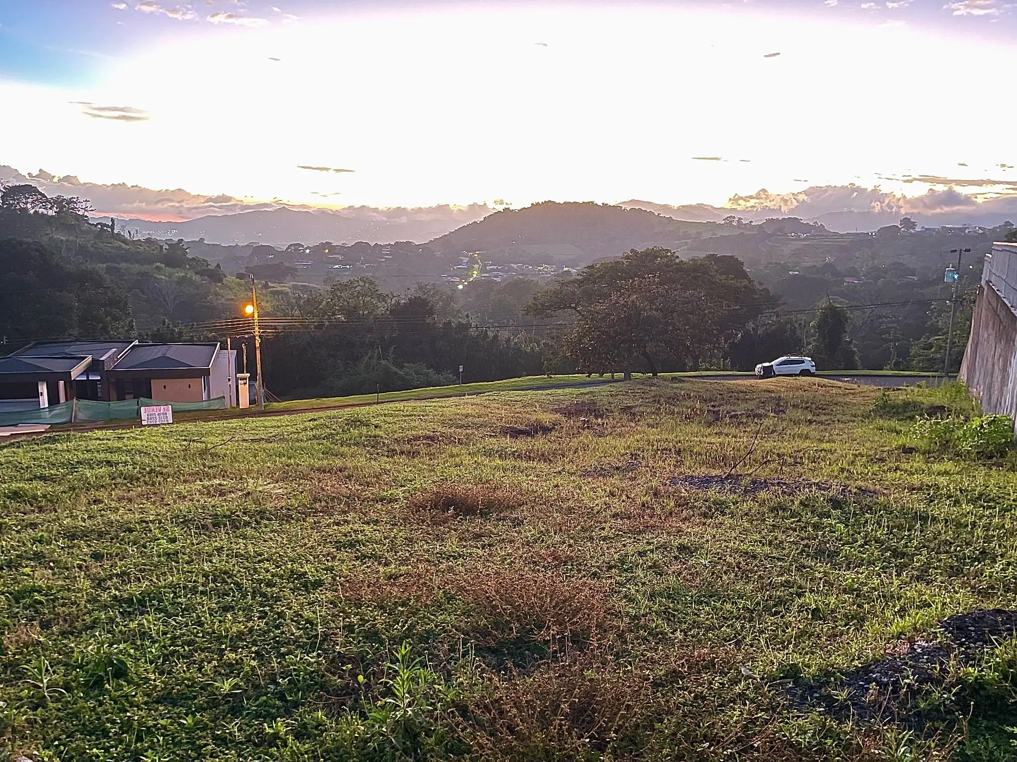 Expansive 1206 sqm Residential Lot for Sale in Grecia, Alajuela - image 2