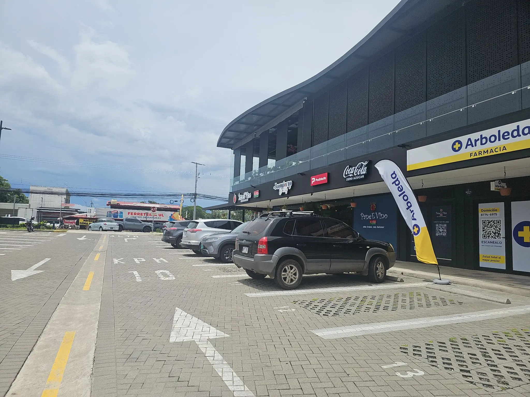 Local comercial para restaurante en Escazú - image 7