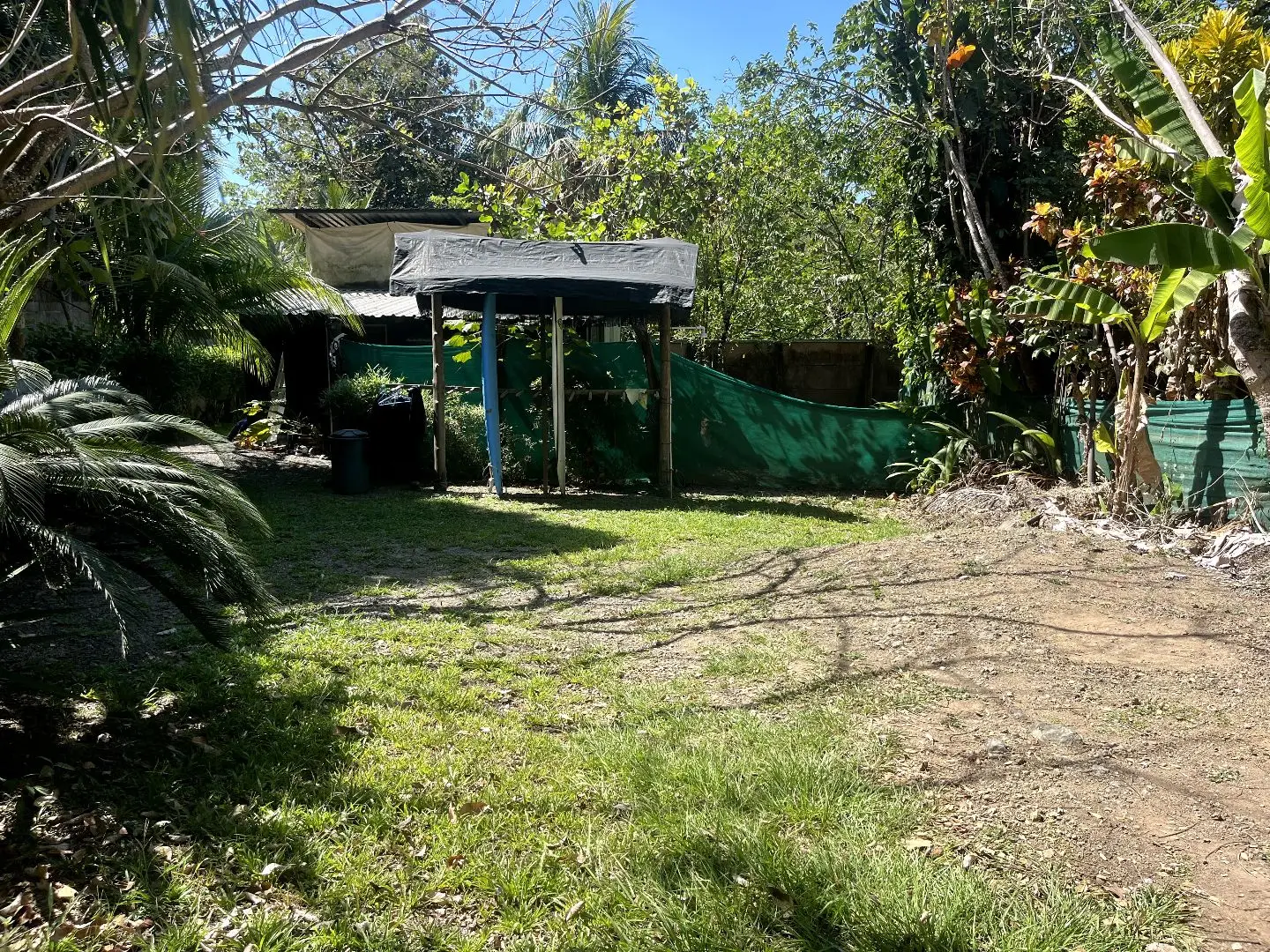 Playa Hermosa 400m2 property - Walk to the beach - Prime location  - image 3