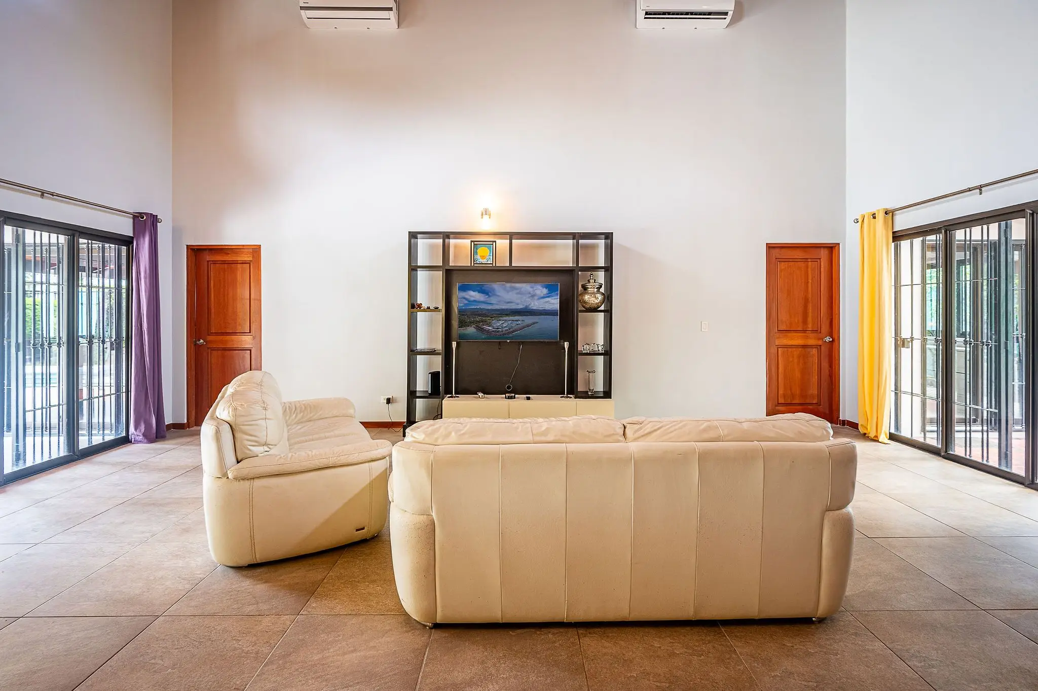 Modern Coastal Affordable 3-bedroom Home Near Los Sueños Resort - image 9