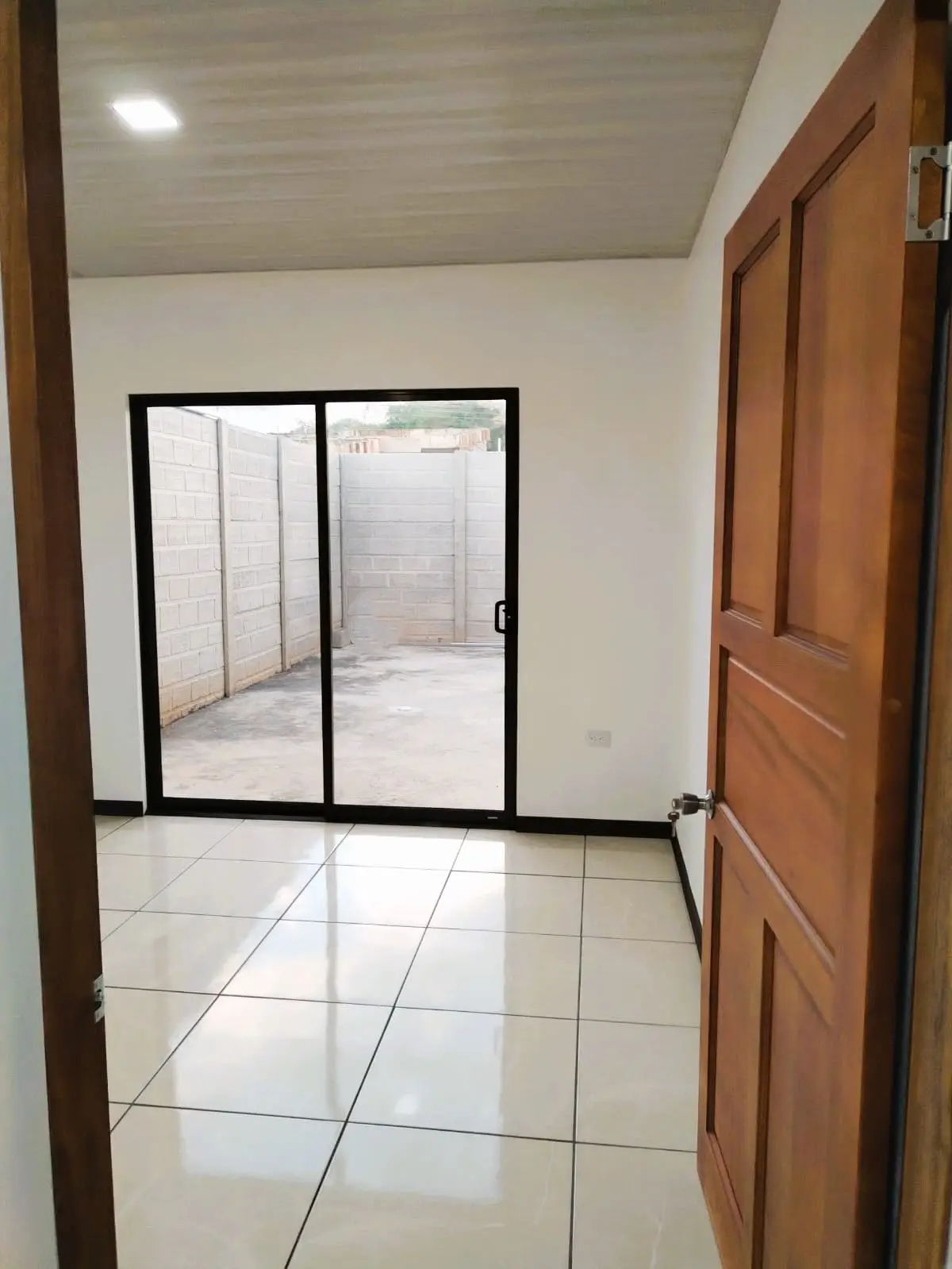HOUSE FOR SALE IN PALMARES, ALAJUELA - image 8