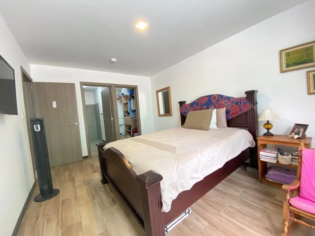 Rent / Cozy Apartament in Privé Condominium, San Antonio, Escazu, San Jose - image 11