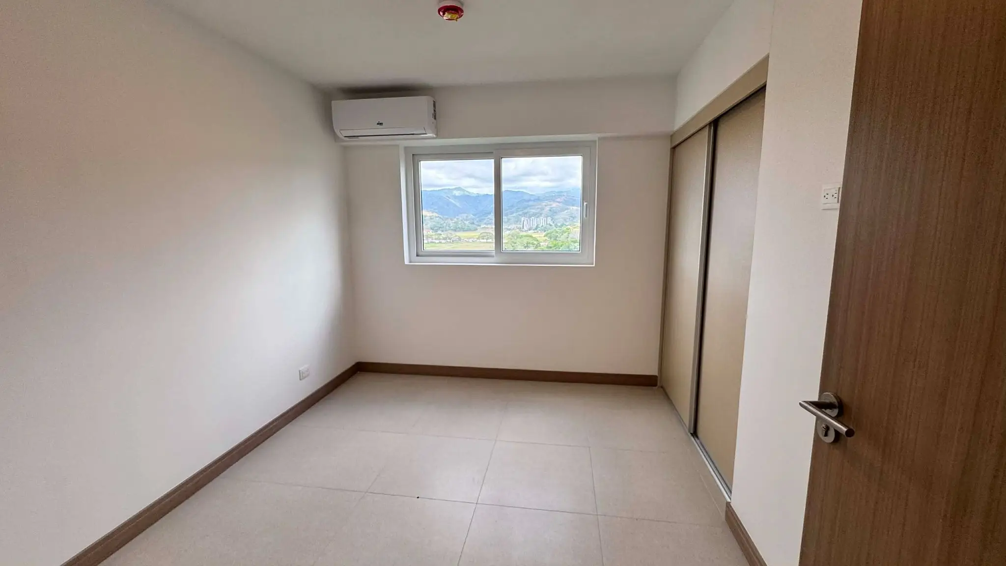 3 Bedroom Mountain View Condo | 17th Floor at Live Jacó - image 11